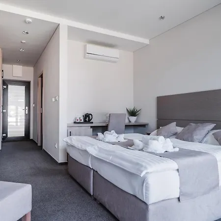 Hotel Resort Lovecka Basta Strakonice Room photo