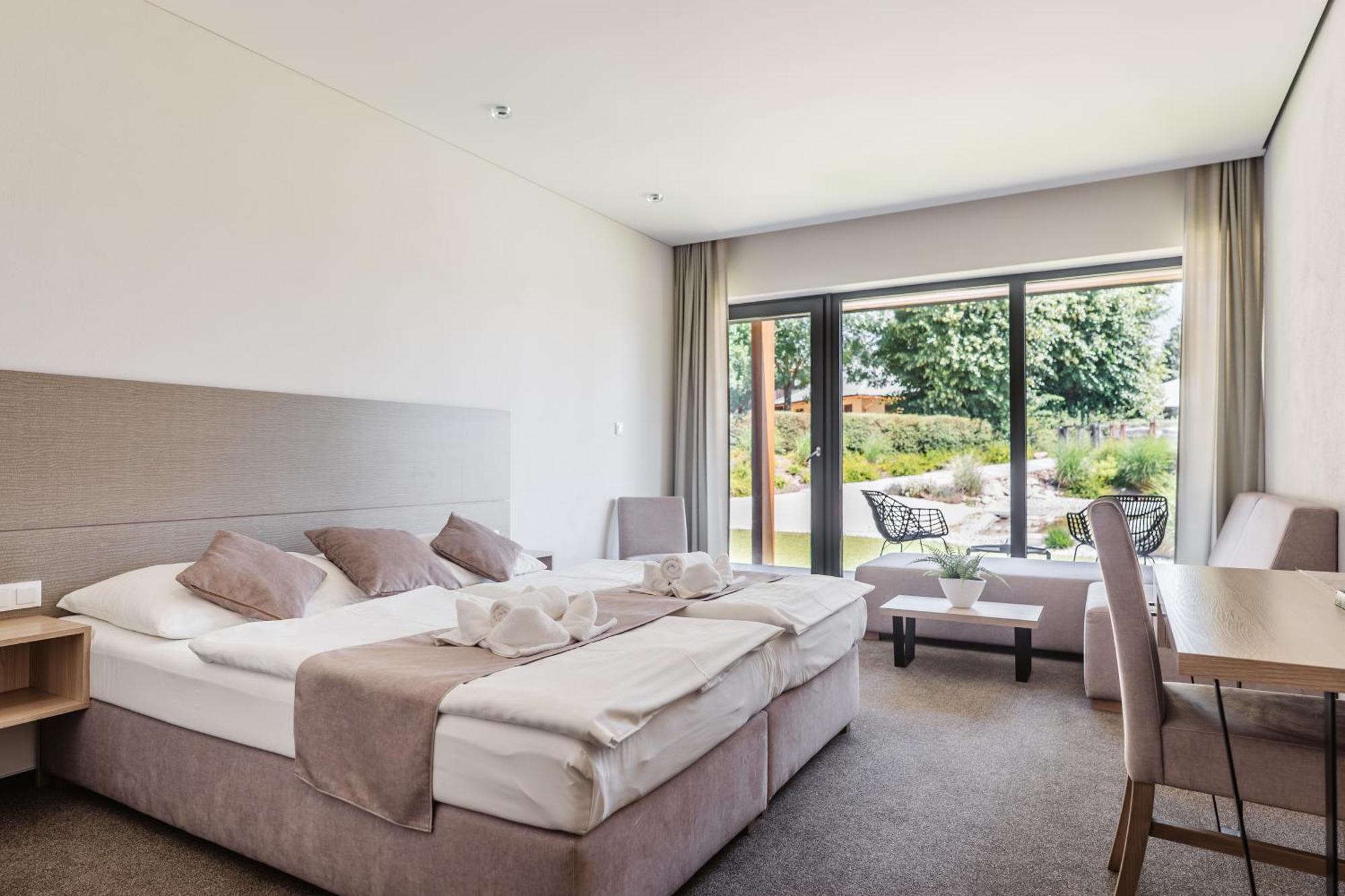 Hotel Lovecka Basta 4*