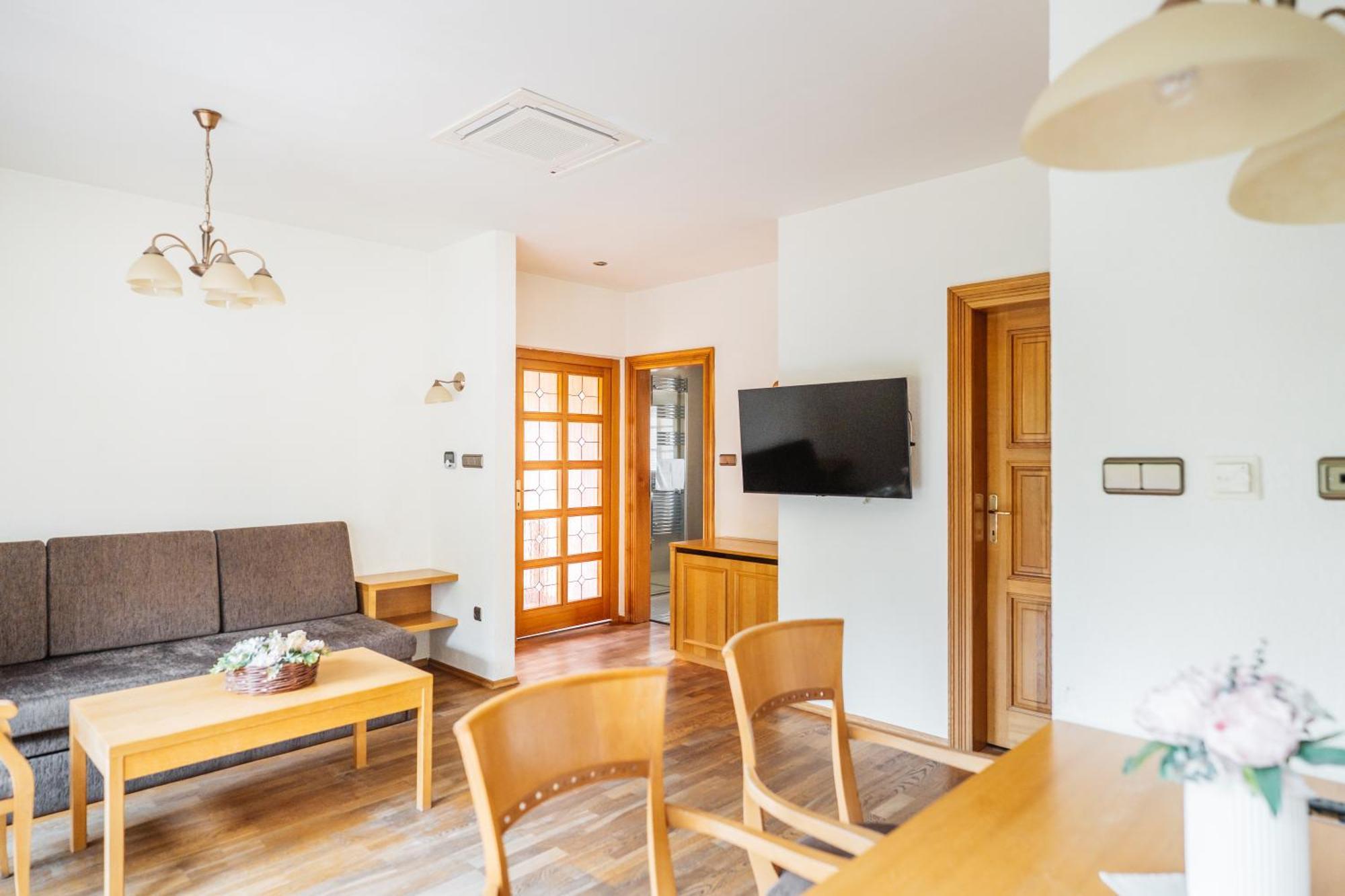 Lovecka Basta Hotel Strakonice