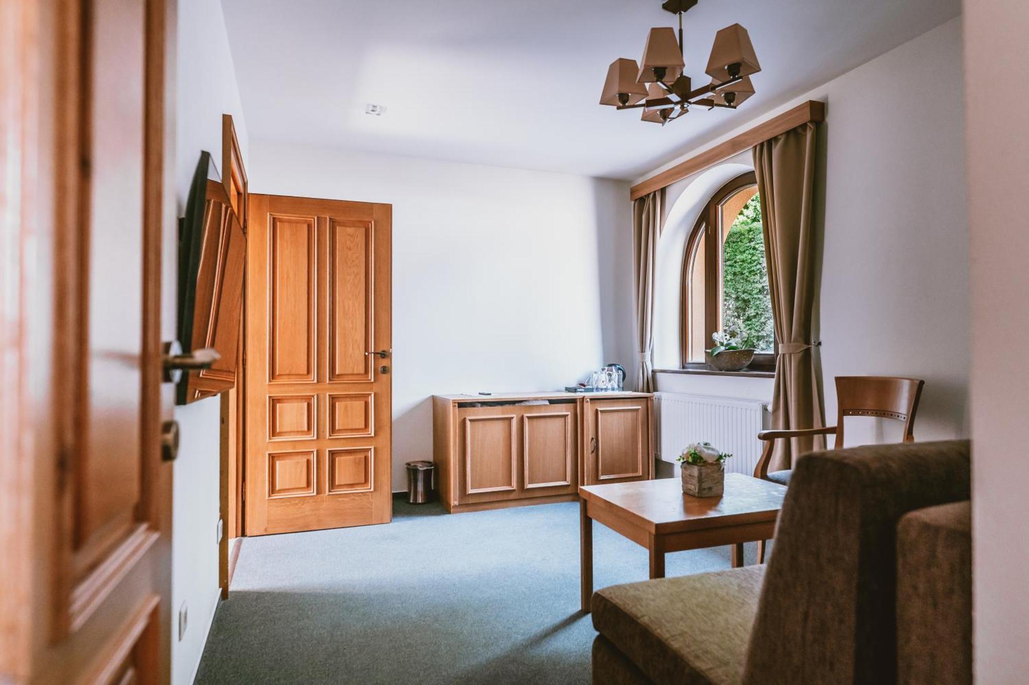 Hotel Lovecka Basta Strakonice